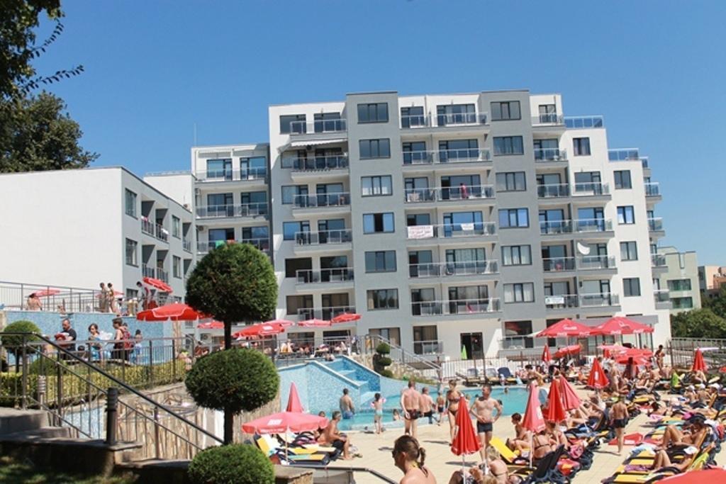 Dilov Apartments In Yalta Golden Sands Exterior photo